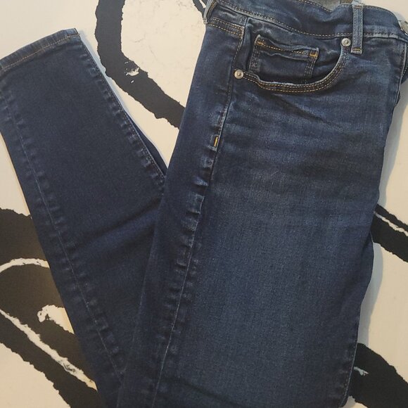 LOFT petite jeans - Picture 1 of 2